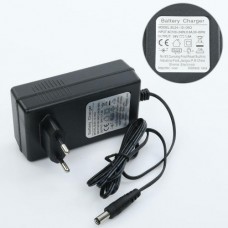 Зарядний пристрій M 5736-CHARGER